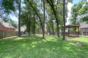 43 W Spindle Tree Cir, The Woodlands, TX 77382 - Photo 32