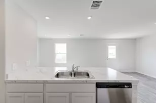 1220 SS Brewer Dr, Vidor, TX 77662 - Photo 14