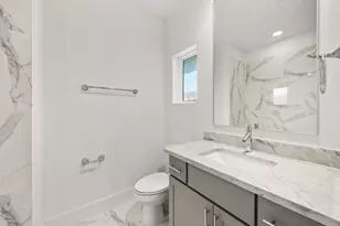 2234 Lou Ellen Ln, Houston, TX 77018 - Photo 20