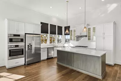 2234 Lou Ellen Lane #D, Houston, TX 77018 - Photo 1