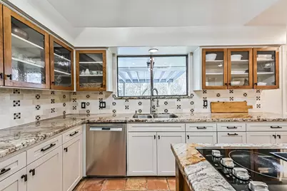 1916 Lundy Lane, Friendswood, TX 77546 - Photo 20