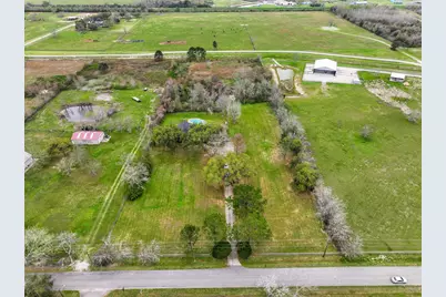 1916 Lundy Lane, Friendswood, TX 77546 - Photo 4