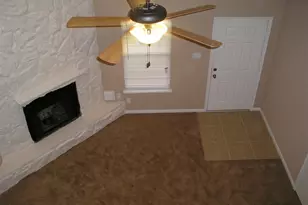 5810 Twisted Pine Ct, Houston, TX 77039 - Photo 2