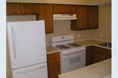 5810 Twisted Pine Court #B, Houston, TX 77039 - Photo 4