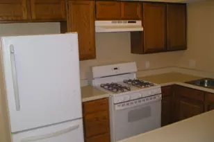 5810 Twisted Pine Ct, Houston, TX 77039 - Photo 4