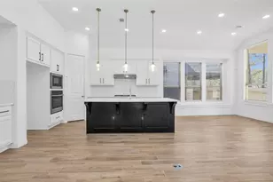 256 Sky Top Dr, Montgomery, TX 77316 - Photo 14