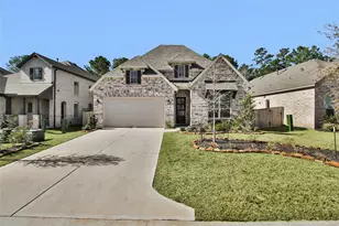 256 Sky Top Dr, Montgomery, TX 77316 - Photo 4