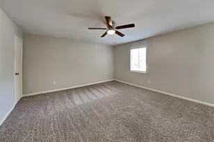 14922 Spring Lake Dr, Houston, TX 77070 - Photo 8