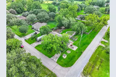 3827 Shady Drive, Santa Fe, TX 77517 - Photo 32