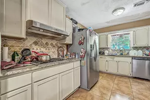 3827 Shady Dr, Santa Fe, TX 77517 - Photo 18