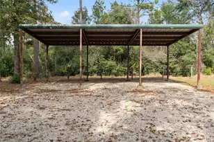 15606 Kristen Ln, Willis, TX 77378 - Photo 32