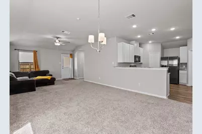 5339 Cj Walker Lane, Houston, TX 77048 - Photo 4