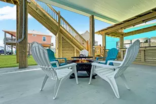 917 Westview, Crystal Beach, TX 77650 - Photo 20