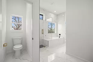 5110 Westover St, Houston, TX 77033 - Photo 14