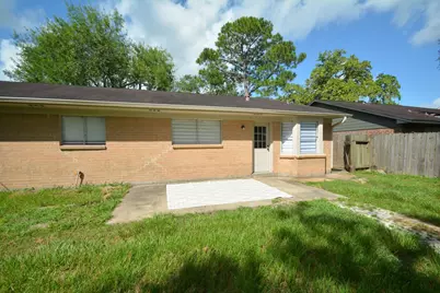 406 Christina Lane, Friendswood, TX 77546 - Photo 20