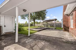 2207 Heather Green Dr, Houston, TX 77062 - Photo 22