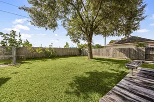 2207 Heather Green Dr, Houston, TX 77062 - Photo 24