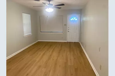 7813 Pruitt Drive, Galveston, TX 77554 - Photo 4