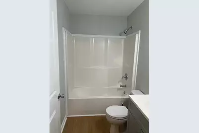 7813 Pruitt Drive, Galveston, TX 77554 - Photo 16