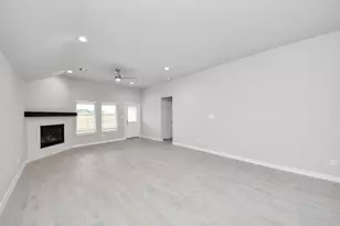 18622 Serapis St, Fresno, TX 77545 - Photo 16