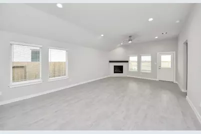 18622 Serapis Street, Fresno, TX 77545 - Photo 14