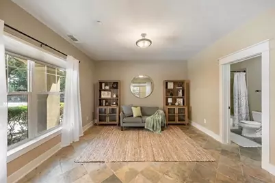 427 Jackson Hill Street, Houston, TX 77007 - Photo 6
