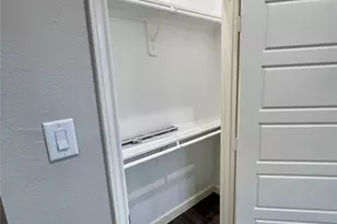 9811 Leath St, Houston, TX 77093 - Photo 14