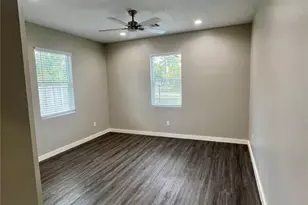 9811 Leath St, Houston, TX 77093 - Photo 10