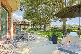 16511 E Canterra Cir, Houston, TX 77095 - Photo 34