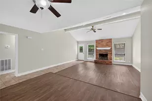 6903 Briarfield Dr, Spring, TX 77379 - Photo 4