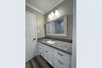 309 Ryan Street, Angleton, TX 77515 - Photo 22