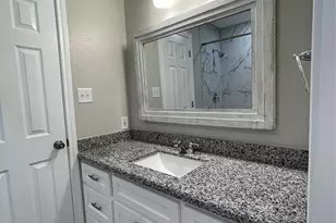 309 Ryan St, Angleton, TX 77515 - Photo 22