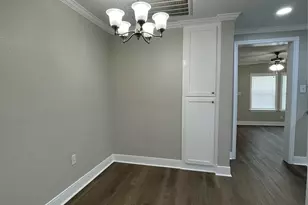 309 Ryan St, Angleton, TX 77515 - Photo 16