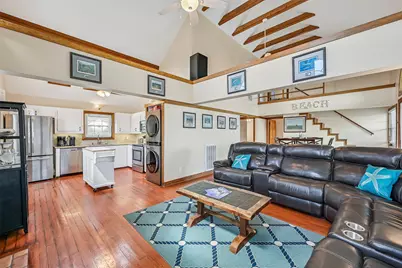 4018 Reeves Drive, Galveston, TX 77554 - Photo 12