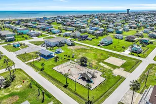 4018 Reeves Dr, Galveston, TX 77554 - Photo 42