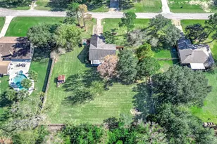 2057 County Rd 928B, Alvin, TX 77511 - Photo 46