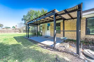 2057 County Rd 928B, Alvin, TX 77511 - Photo 38