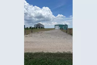 114 N Red Snapper Drive, Port Lavaca, TX 77979 - Photo 4