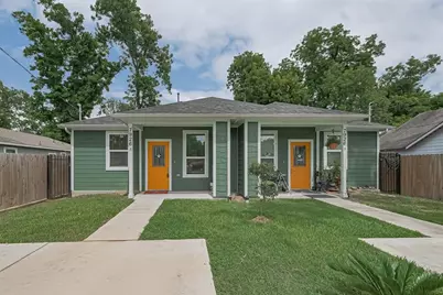7926 Easter Street, Houston, TX 77088 - Photo 1