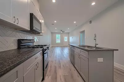 7926 Easter Street, Houston, TX 77088 - Photo 8