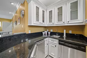 6 Epernay Pl, Houston, TX 77040 - Photo 32