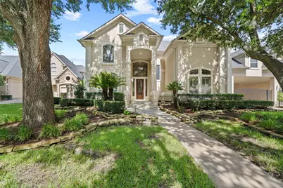 6 Epernay Place, Houston, TX 77040 - Photo 1