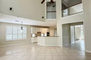 1411 Flanders Field Ln, Sugar Land, TX 77498 - Photo 10