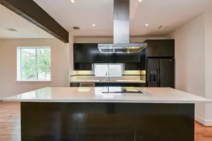 92 Dennis St, Houston, TX 77006 - Photo 24