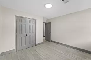 5522 Braesvalley Dr, Houston, TX 77096 - Photo 18