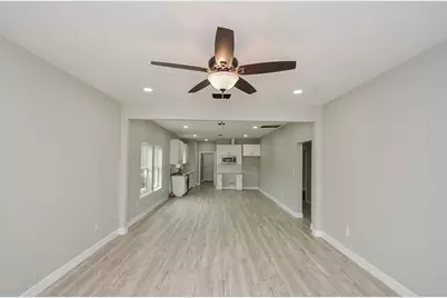 5621 Tommye Street, Houston, TX 77028 - Photo 12