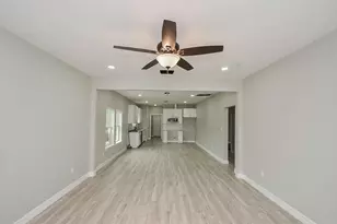 5621 Tommye St, Houston, TX 77028 - Photo 12