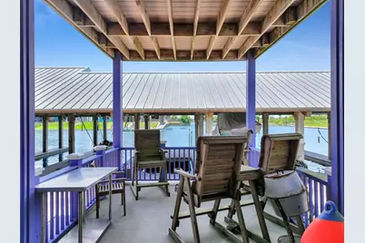 2207 Nelson Avenue, Port Bolivar, TX 77650 - Photo 10