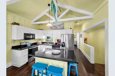 2207 Nelson Avenue, Port Bolivar, TX 77650 - Photo 22
