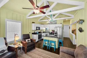 2207 Nelson Ave, Port Bolivar, TX 77650 - Photo 20